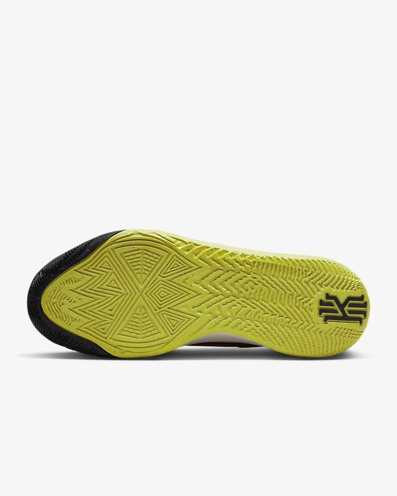 Kyrie hotsell flytrap 219