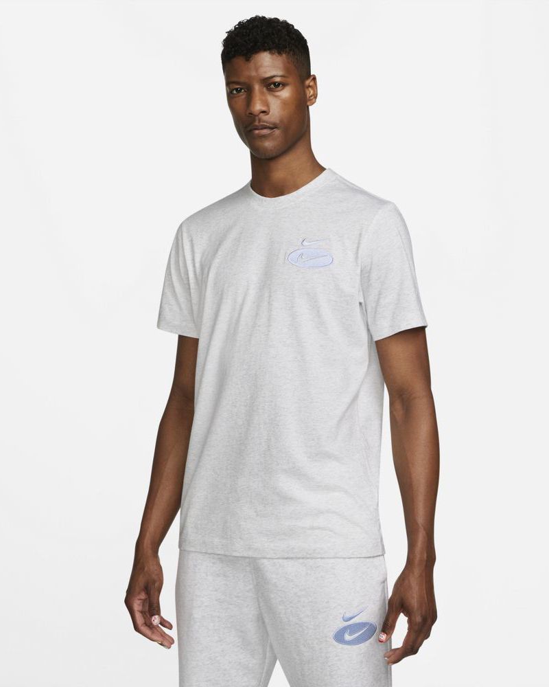 Light grey sale nike t shirt