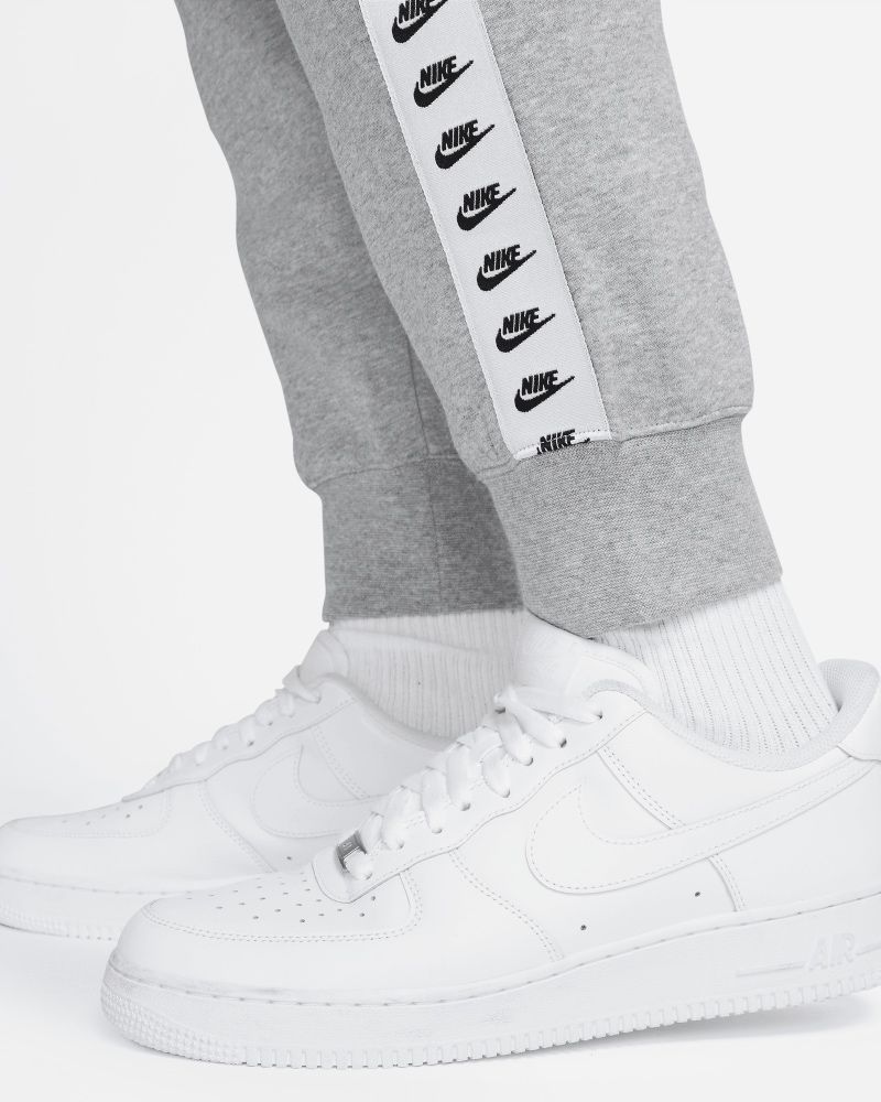 Survetement nike avec bande blanche discount