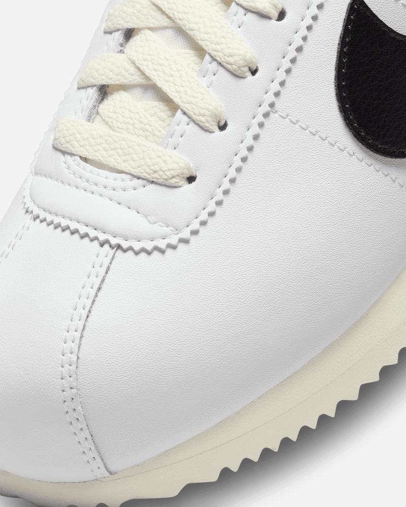 Cortez toute noir store