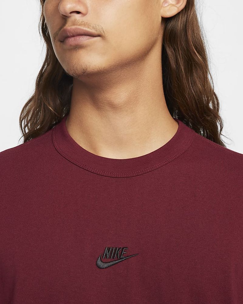 Nike online burgundy top