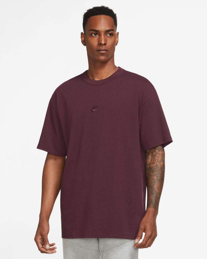 Men s Nike Sportswear Premium Essentials Bordeaux T Shirt DO7392