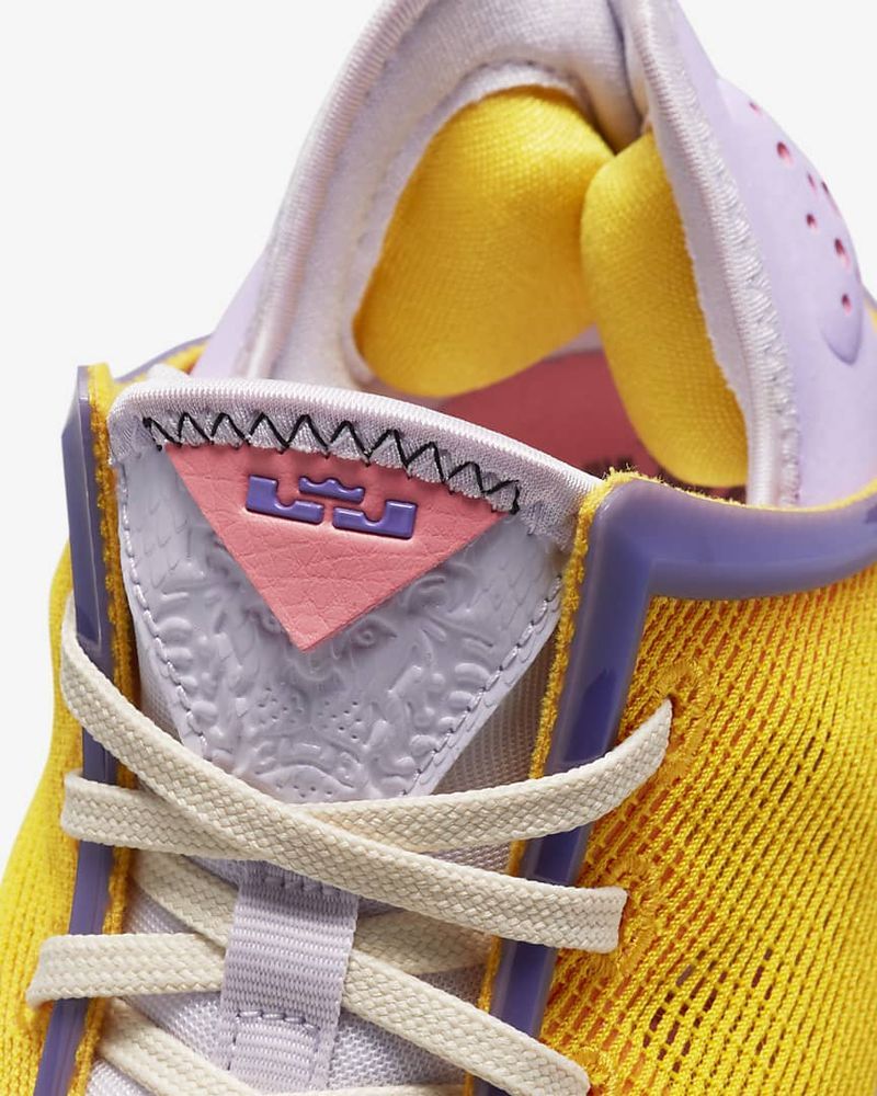 Nike lebron top 12 Heren Geel