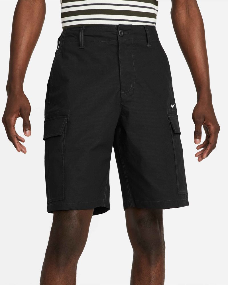 Nike online skateboarding shorts