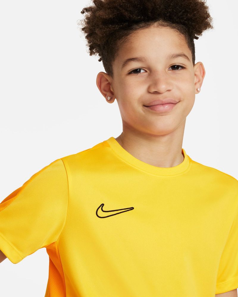 Maglia Nike Dri Fit Academy 23 Bambino DR1343 719 Giallo e oro