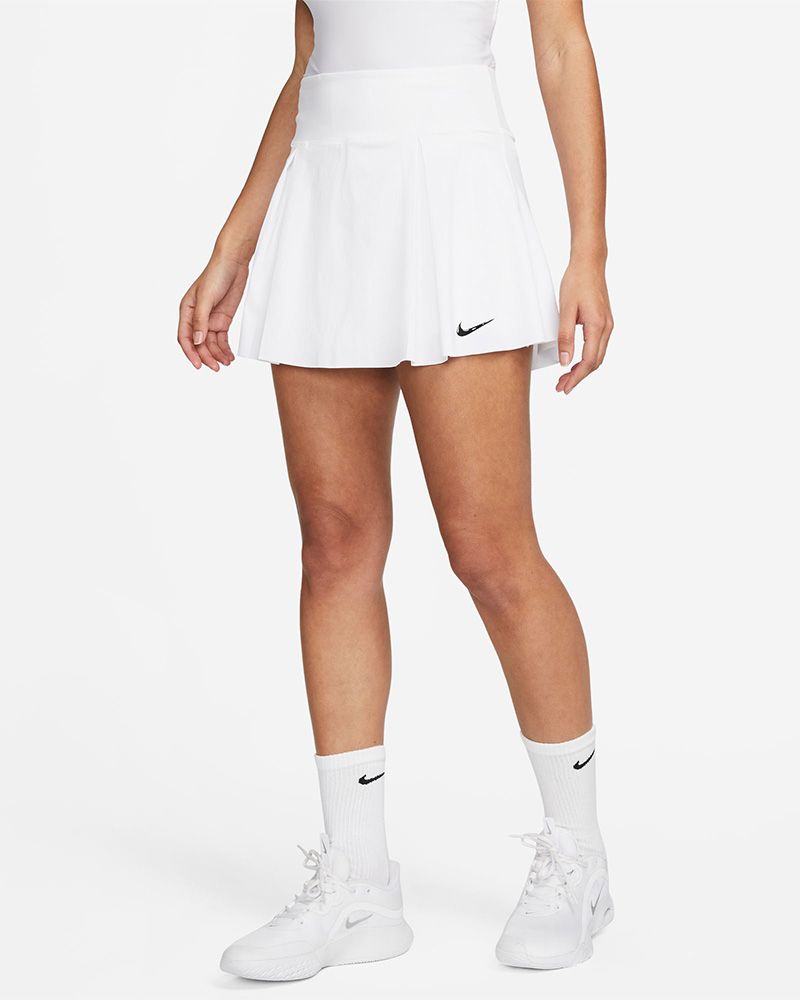 Falda de tenis Dri-FIT para mujer NikeCourt Advantage.