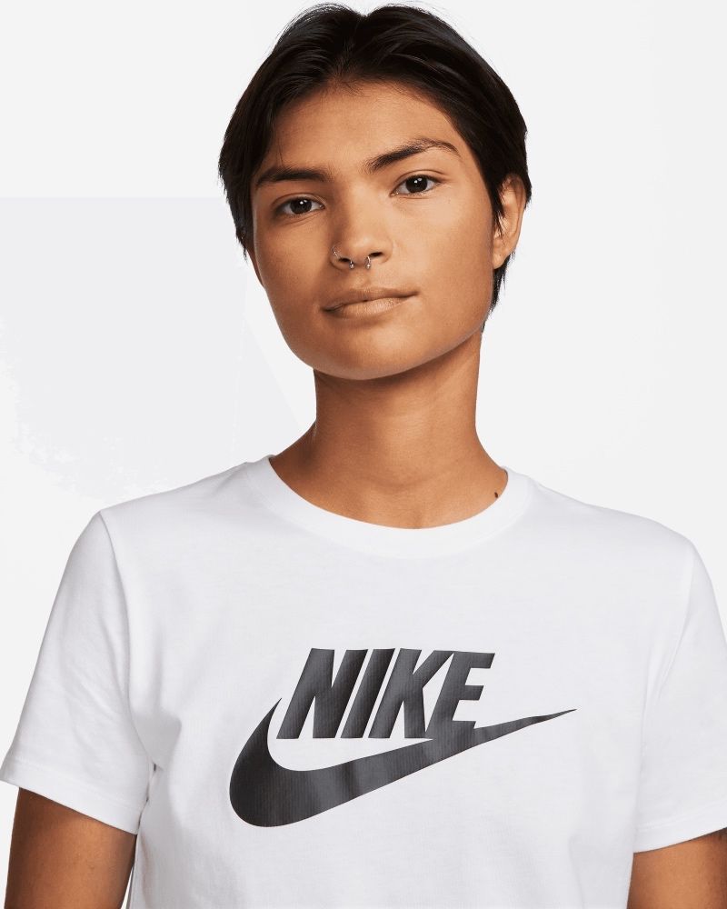 T shirt on sale nike femme blanc