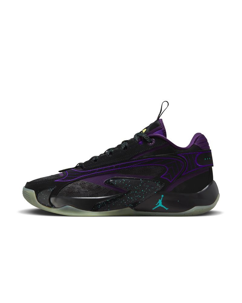Chaussures de basket jordan sales