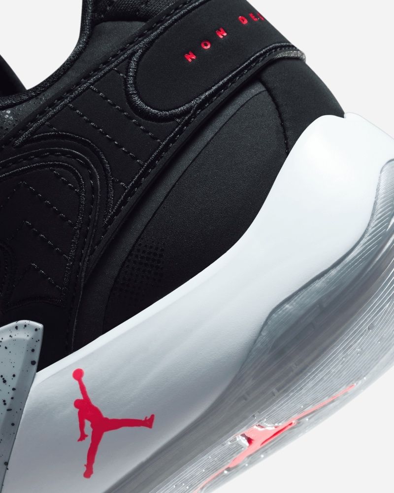 Chaussure de deals basketball junior jordan