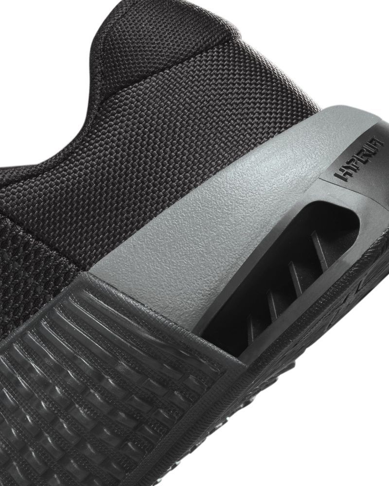 womens nike metcon black