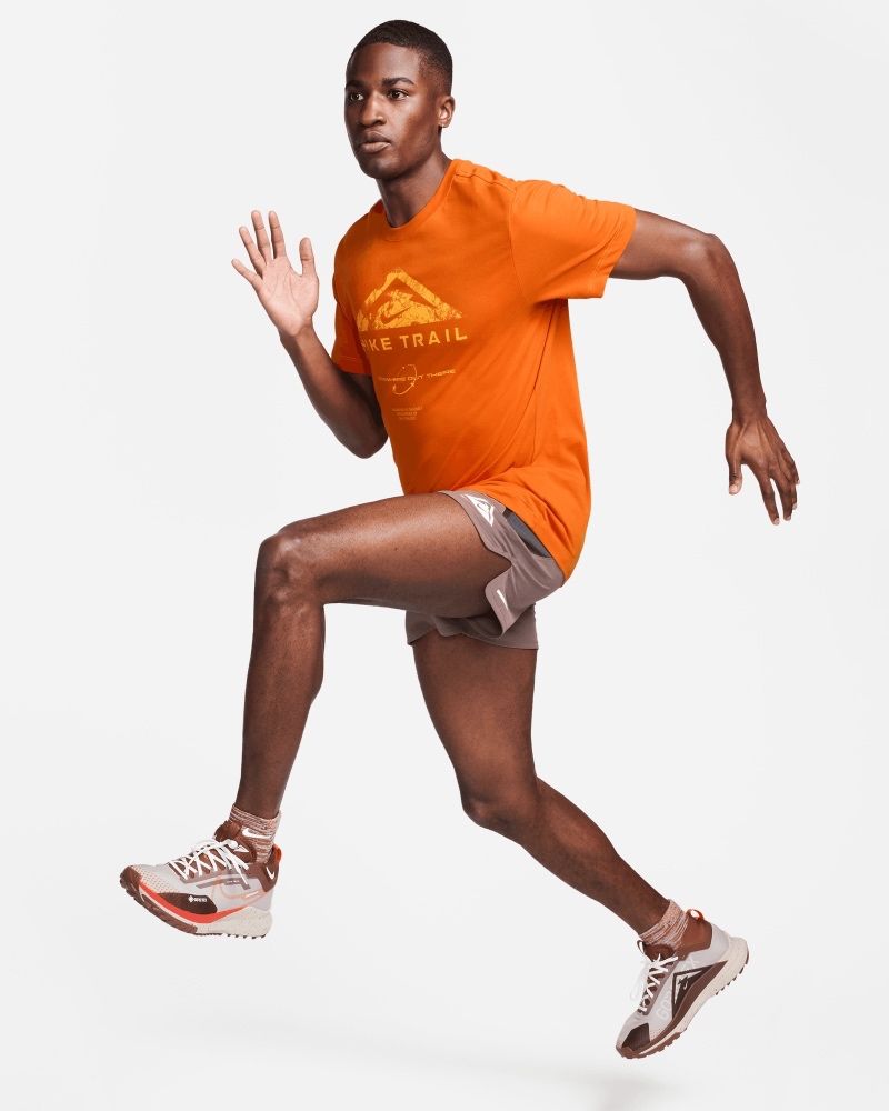 Nike dri store fit orange