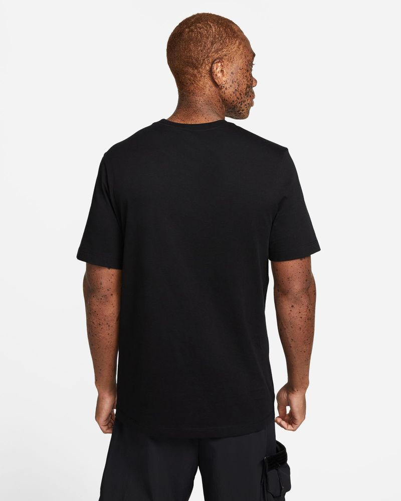 Plain black nike online shirt