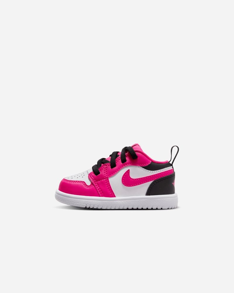 Chaussure de foot outlet bebe jordan