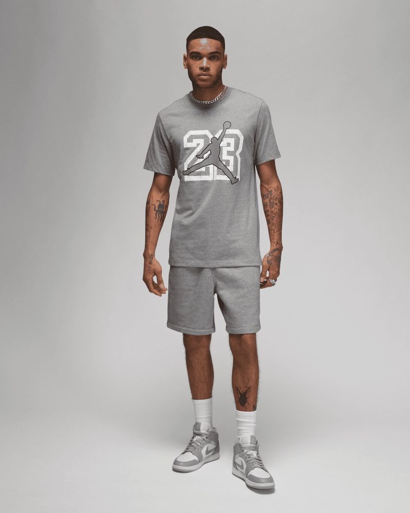 T shirt best sale nike gris jordan