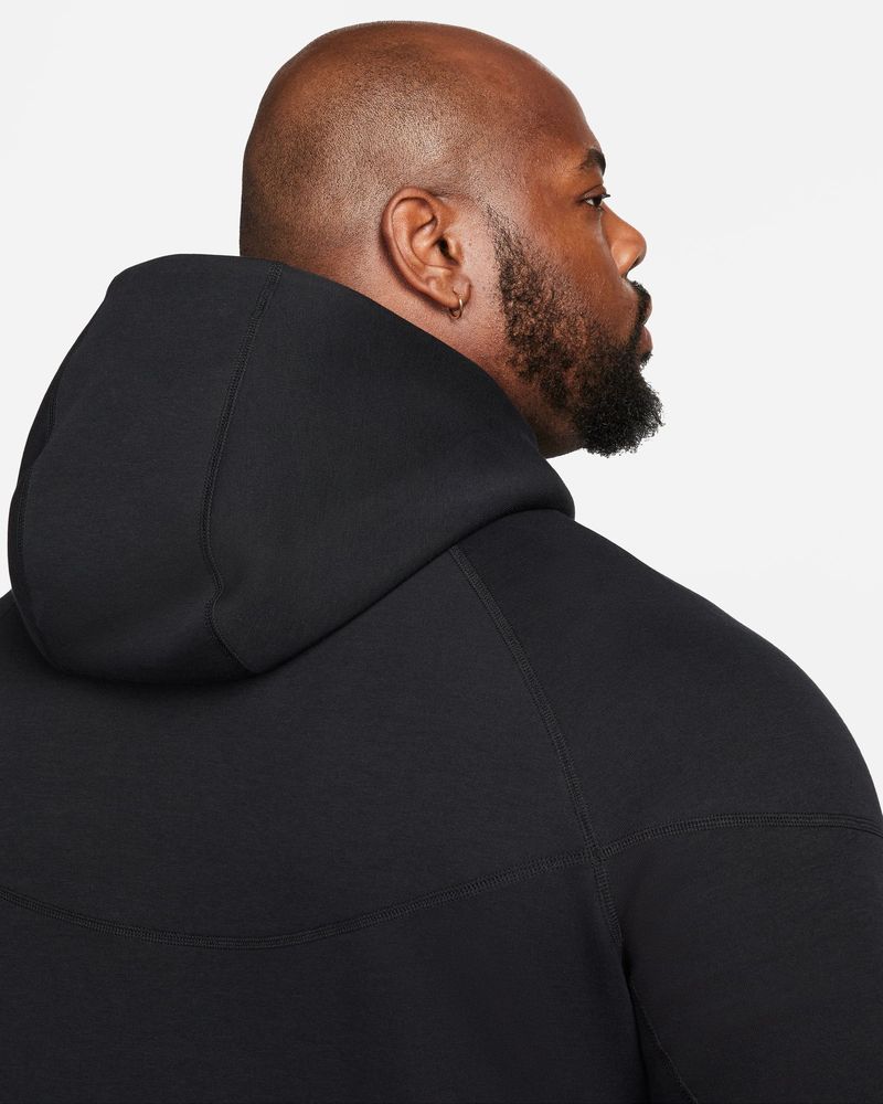 Nike tech hotsell fleece windrunner noir