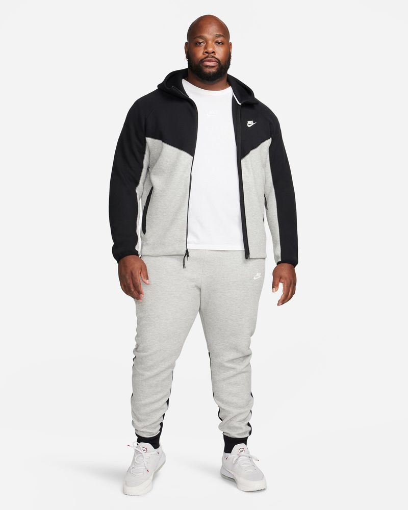 Giacca nike discount bianca e nera