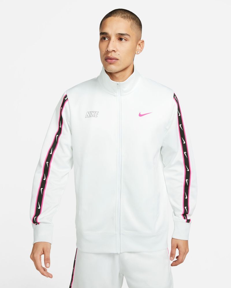 Ensemble nike clearance tape poly