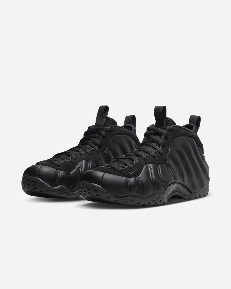 nike foamposite homme noir