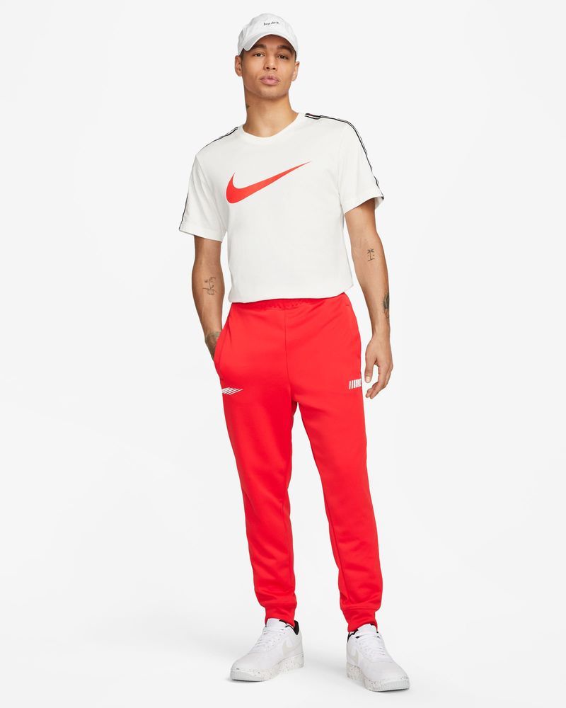 Calças Nike Sportswear Standard Issue Vermelhas para homem - FN4904-657