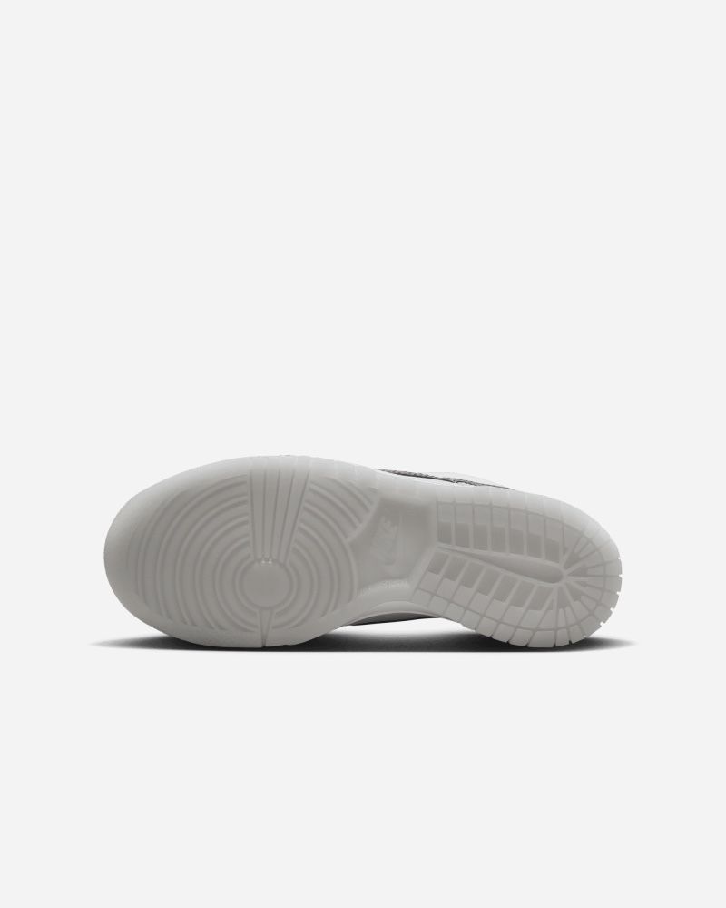 Chaussures Nike Dunk Low Blanc & Gris pour Enfant FV0365-100