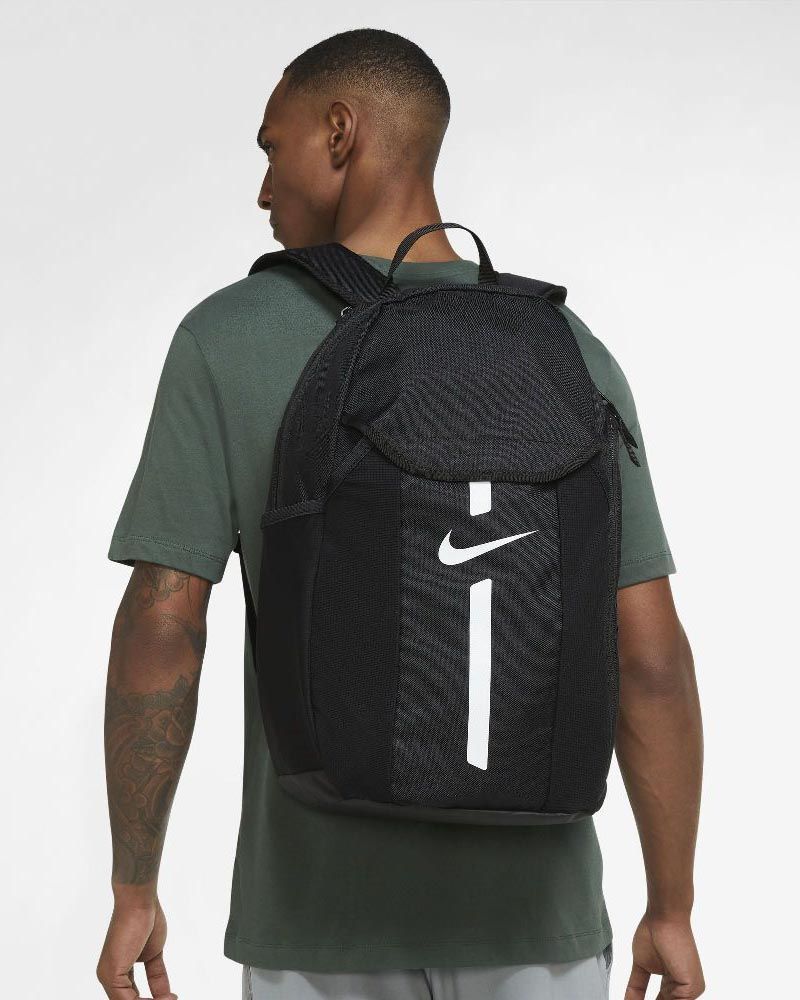 Pack Entrainement Nike Park 20 maillot,short,chaussettes,polo,survetement,sac,parka
