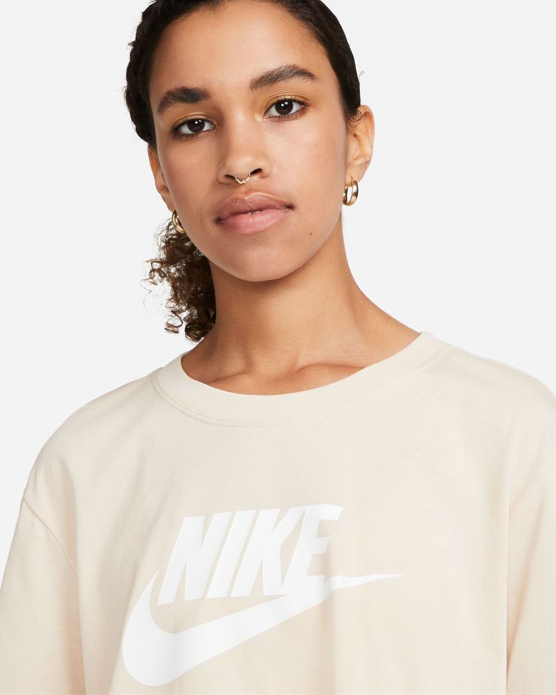 T shirt hotsell nike femme blanc