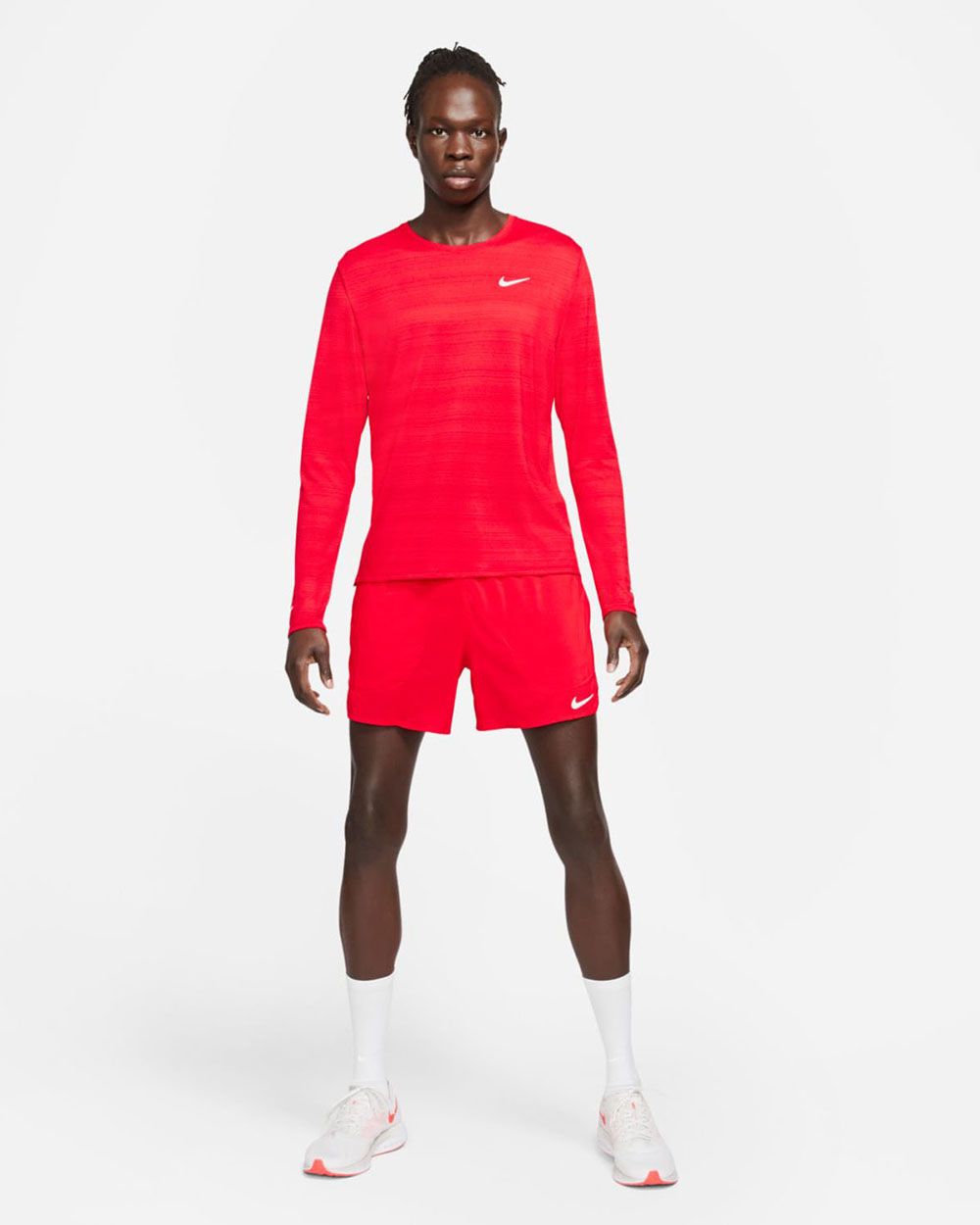 Nike flex stride red best sale