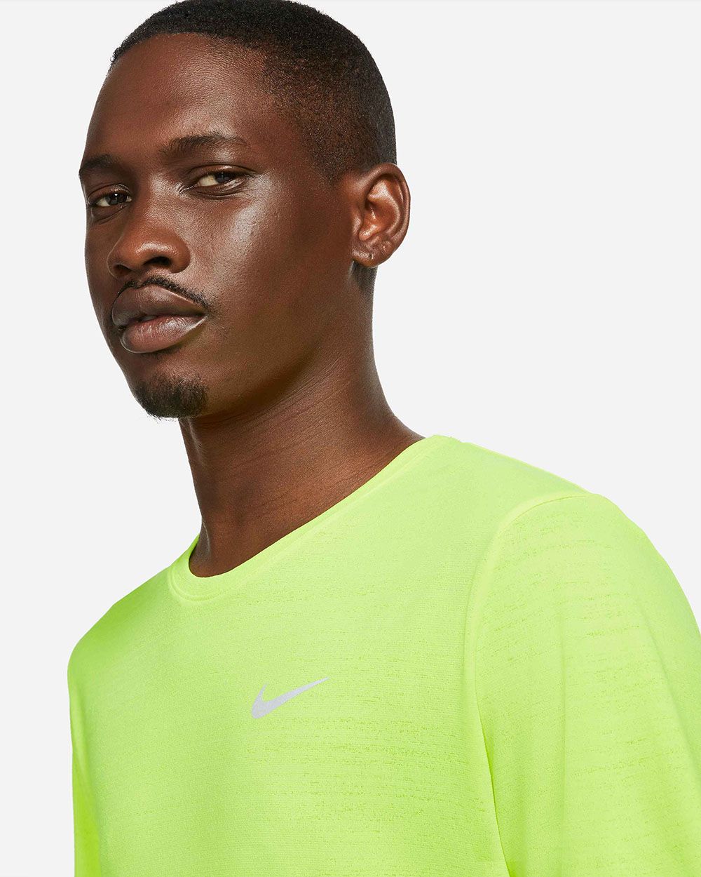 Tee shirt sales nike fluo