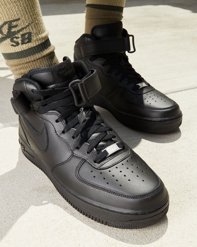 Nike air force 1 mid top black hot sale