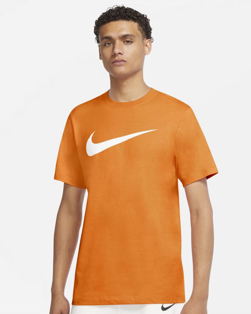 Nike Sportswear Men s Swoosh T Shirt DC5094 886 Orange EKINSPORT