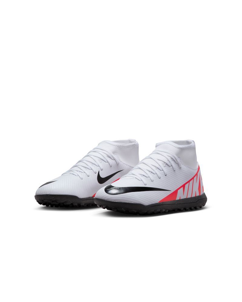 Photo chaussure top de foot nike