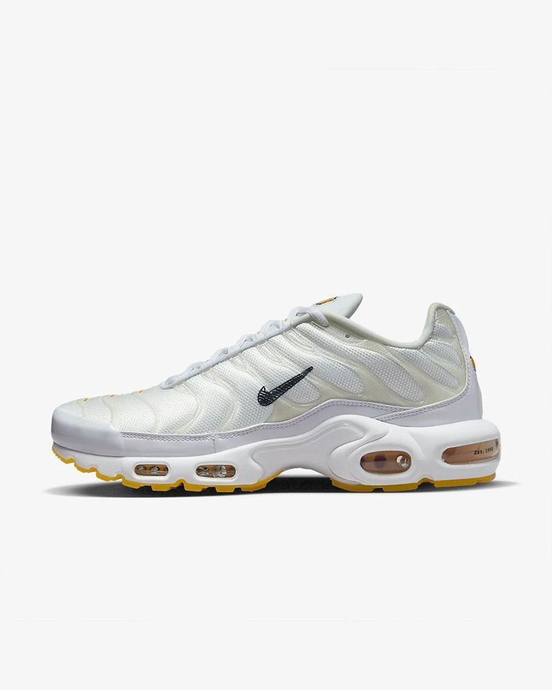 Nike clearance tuned q