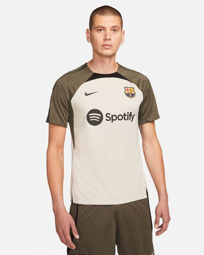 Camiseta de entrenamiento de fútbol Nike Dri-FIT para hombre FC Barcelona  Strike.