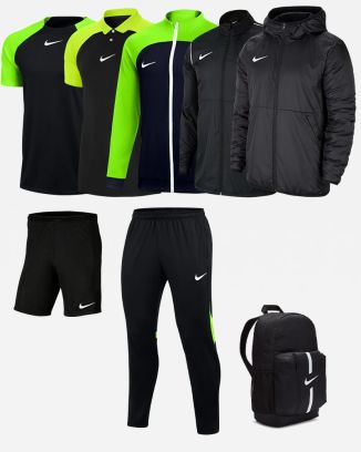 Ensemble Nike enfant Pack 7 pièces Maillot Academy Pro Short Park III Polo Academy Pro Coupe-vent Park 20 Veste Academy Pro Pantalon de survêtement Academy Pro Veste doublée Team Fall Sac à dos Academy Team DH9279 BV6865 DH9289 BV6881 DH9283 DH9325 CW6159