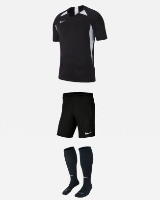 Set di prodotti Nike Legend per Uomo. Maglia + Short + Calze (3 prodotti)