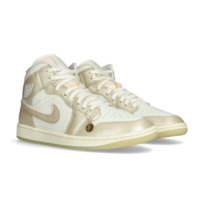 Chaussures Jordan Air Jordan 1 Mid SE V2 Or pour femme