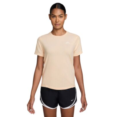 T-shirt Nike Trail Beige pour femme