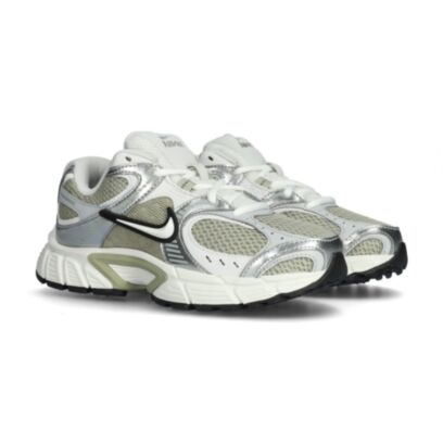 Chaussures Nike V5 Run Gris pour femme