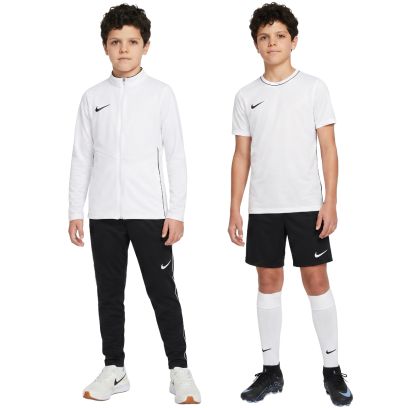 ensemble nike park 26 survetement maillot short chaussettes blanc