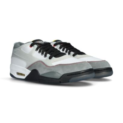 Chaussures Jordan Air Jordan 4 RM Blanc