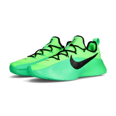 Chaussures de training Nike Lebron TR 1 Vert pour Homme
