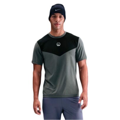 T-shirt Nike Capsules Gris pour Homme