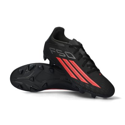 Chaussures de football adidas F50 Club FG Noir