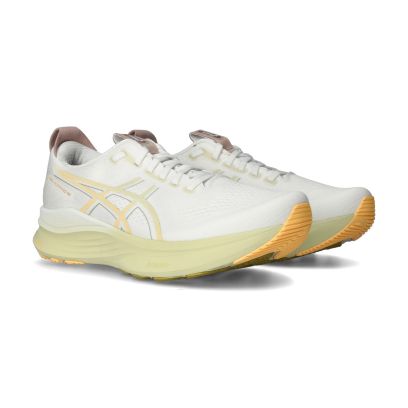 Gel-Kayano 32 - White-Orange Glow