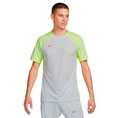 T-shirt Nike Strike Gris pour Homme
