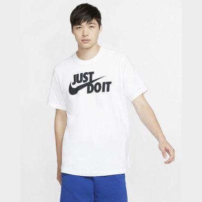 Tee-Shirt Nike Sportswear Club pour Homme AR5006-100