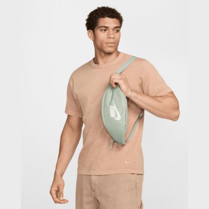 Sac banane nike sportswear heritage top