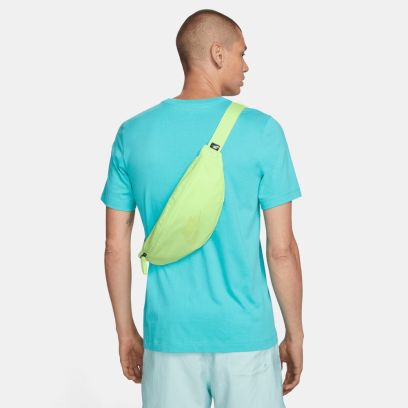 sac sac banane nike heritage vert pale unisexe db0490 701