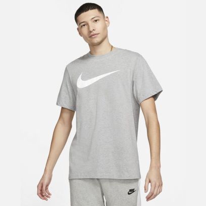 Camiseta Nike Sportswear Gris para hombre