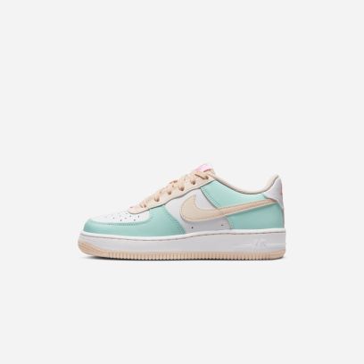 chaussures nike air force 1 blanc enfant dv7762 300